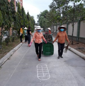 CBGVNV trường Tiểu Chánh Phú Hòa  tích cực tổng vệ sinh trường, lớp phòng chống bệnh viêm đường hô hấp cấp do virus Corona ( Covid-19)