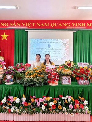 TRƯỜNG TIỂU HỌC CHÁNH PHÚ HÒA TƯNG BỪNG TỔ CHỨC "NGÀY CỦA CON"