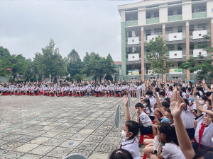 LIÊN ĐỘI TH CHÁNH PHÚ HÒA TUYÊN TRUYỀN “TIẾT KIỆM ĐIỆN TRONG TRƯỜNG HỌC”